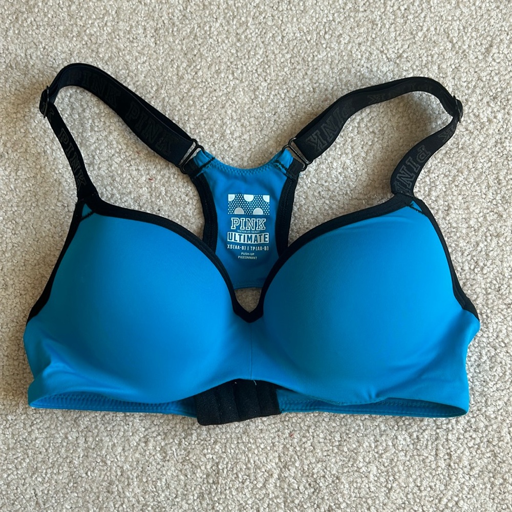 LIKE NEW VS PINK ultimate push-up bra, Sz XS